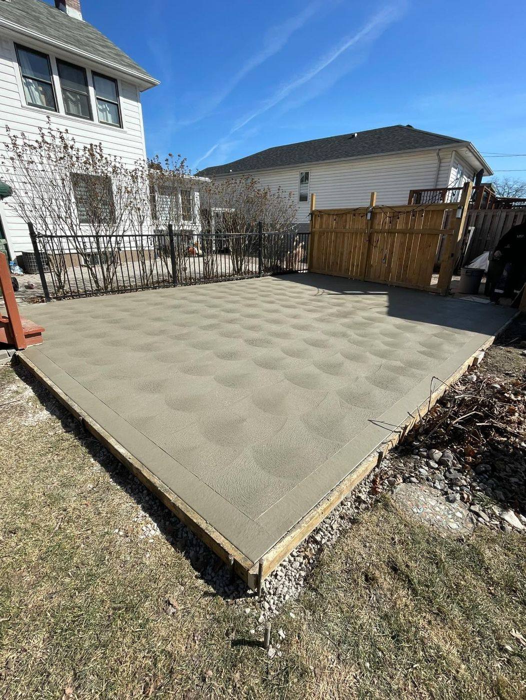 Square-cut concrete patio