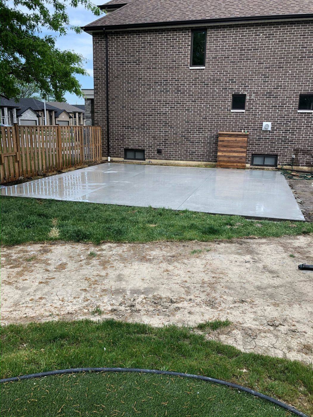 New concrete garage slab